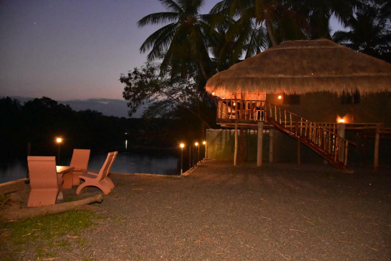 Pelican Lake Udawalawe Exterior photo